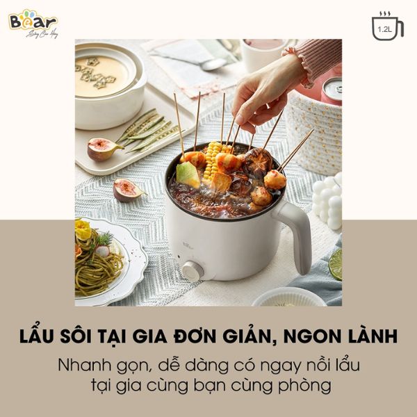 Nồi lẩu mini Bear 1.2L có kiểu dáng gọn nhẹ Nồi lẩu mini Bear 1.2L
